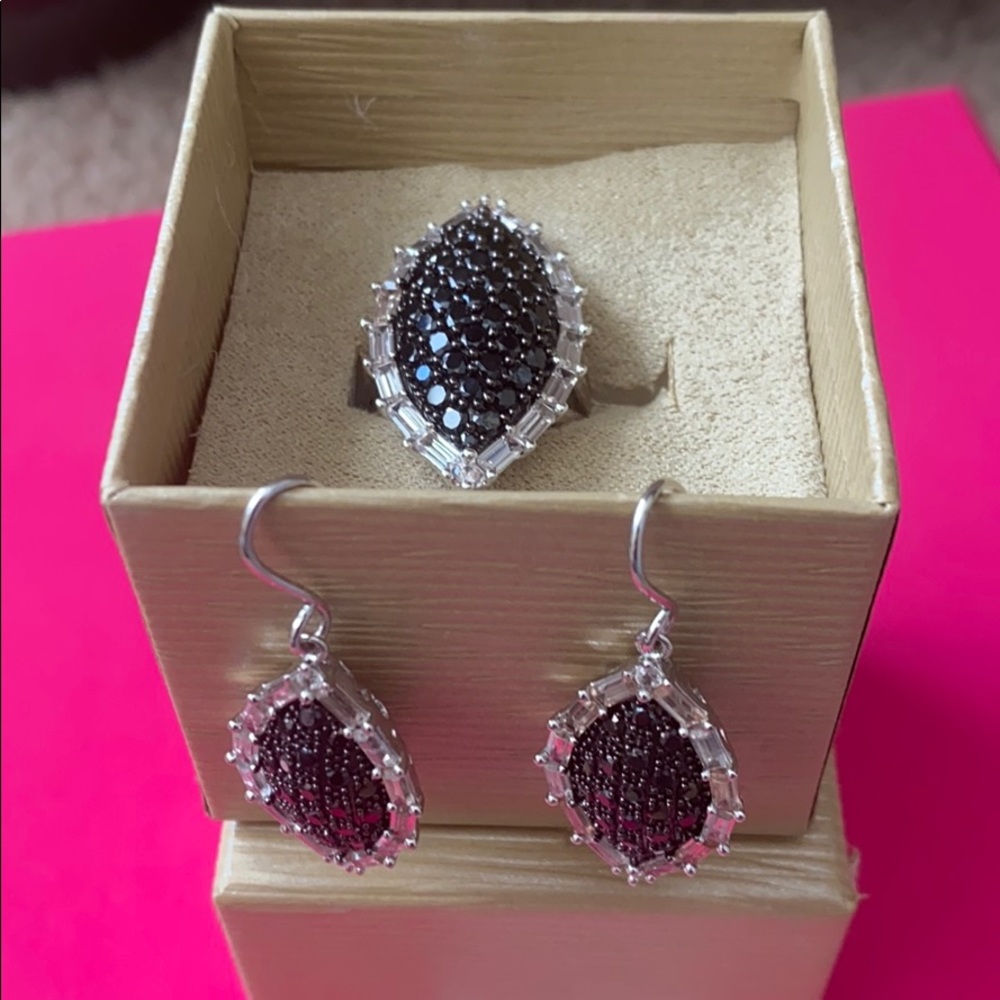 Ring and earring set
